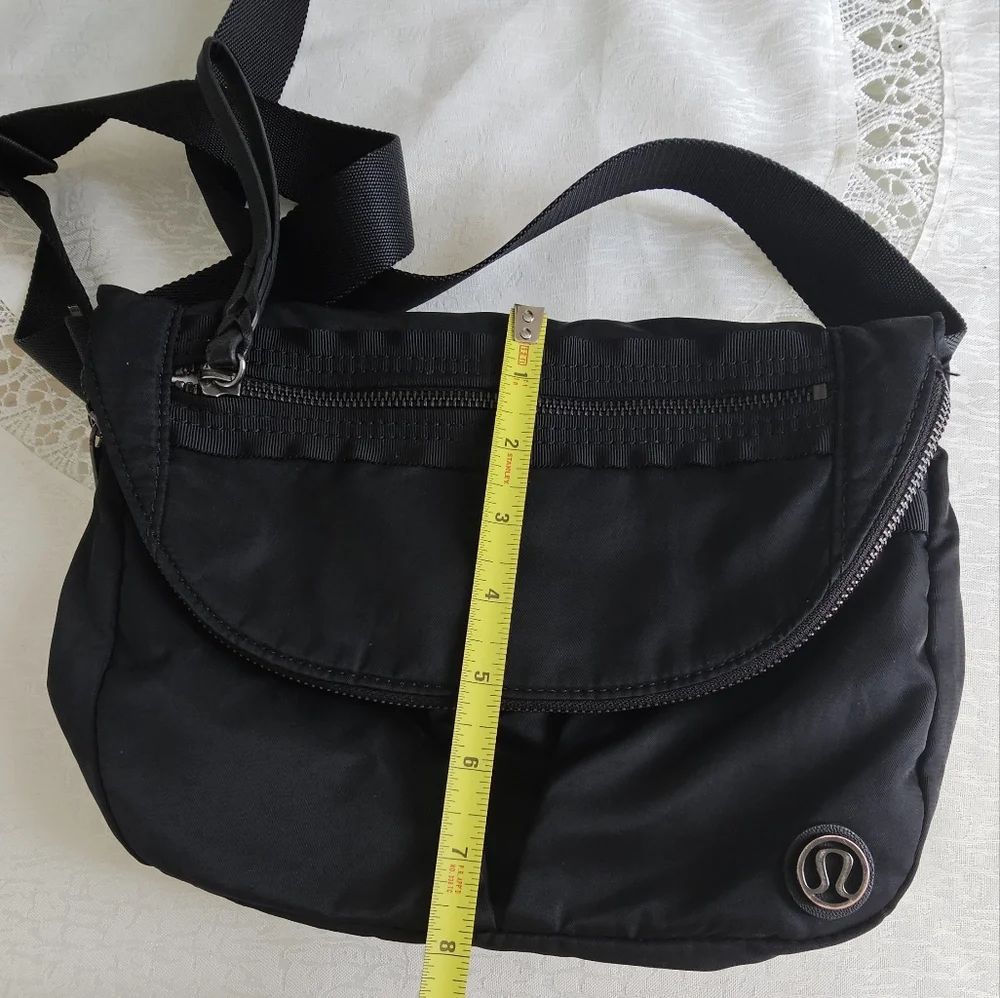 Lululemon All Night Festival Bag Micro 2L